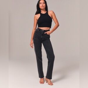 NWT Abercrombie & Fitch Ultra High Rise 90s Straight Jean, Black, size 29